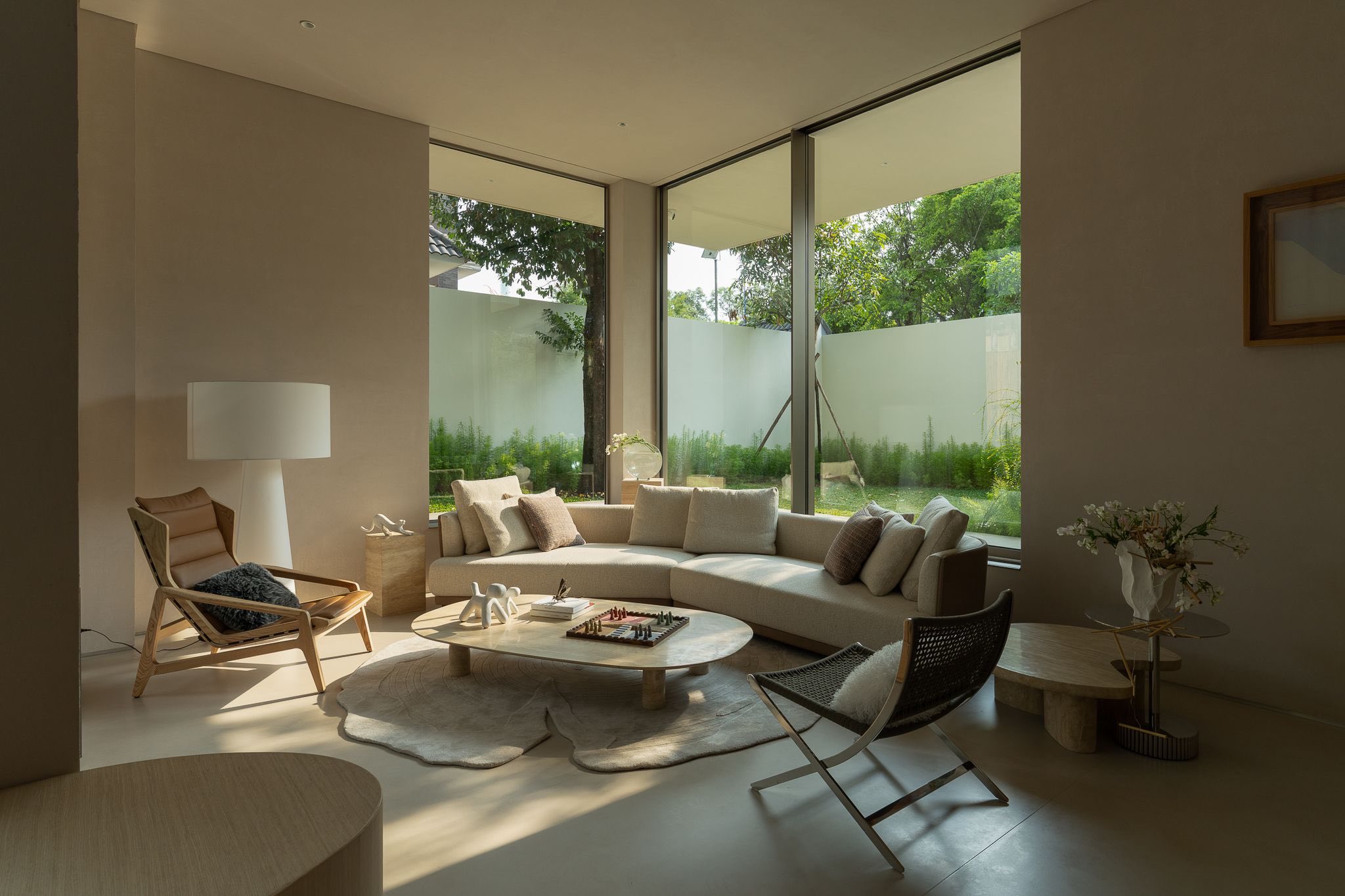The House of Being — villa thi công sơn hiệu ứng cát SHU ~2000m²